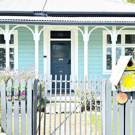 298 Home Christchurch Extérieur photo