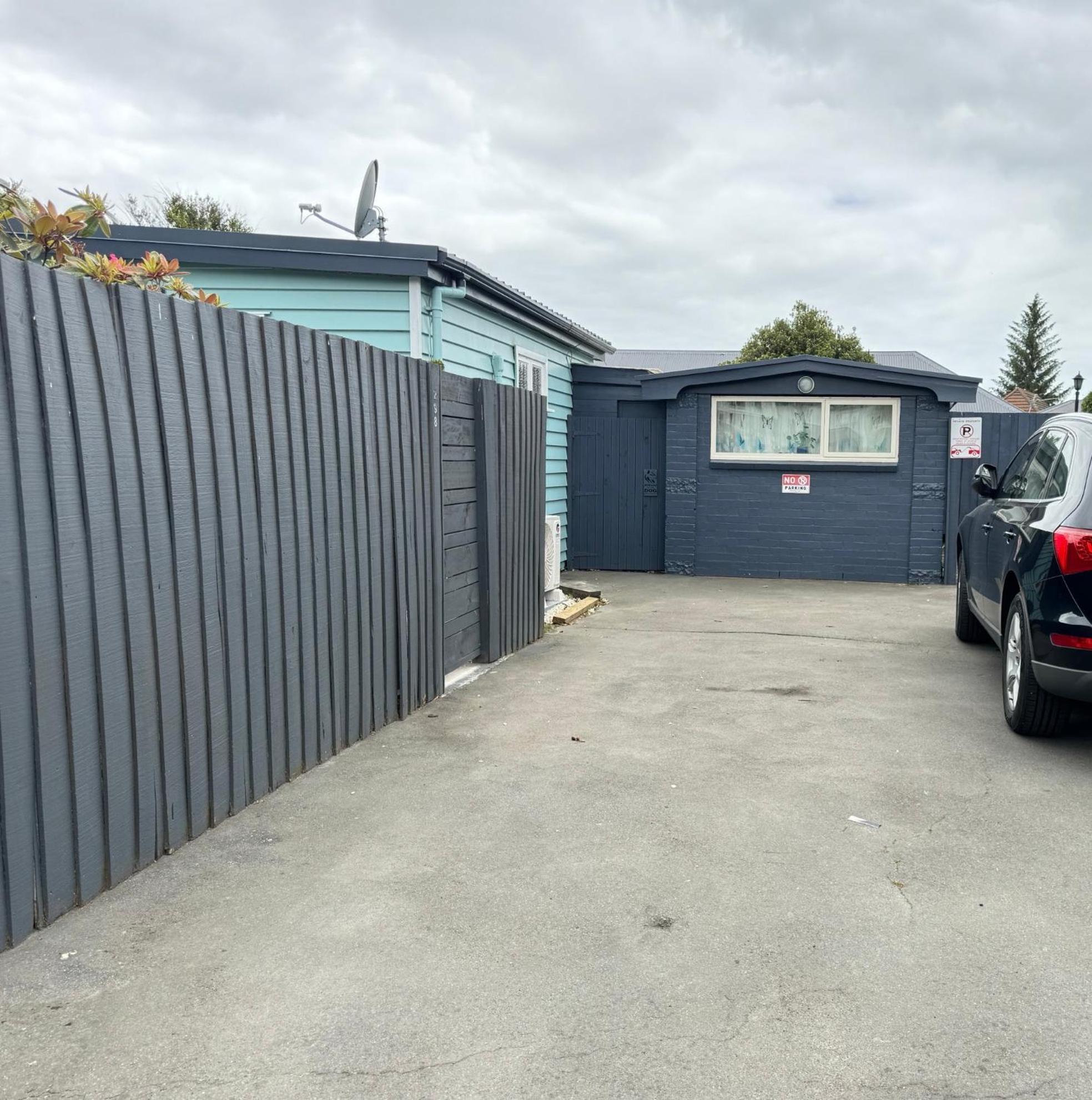 298 Home Christchurch Extérieur photo